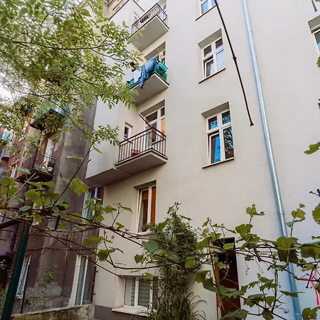 Rzeszowska 5 Apt. 3-2